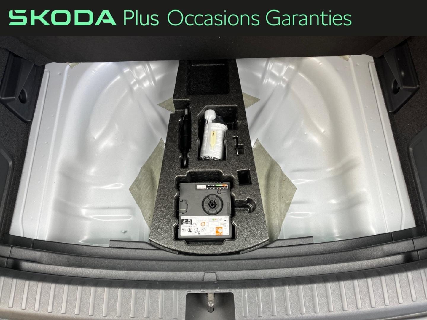 Voitures occasions ŠKODA KAROQ Sportline Orvault