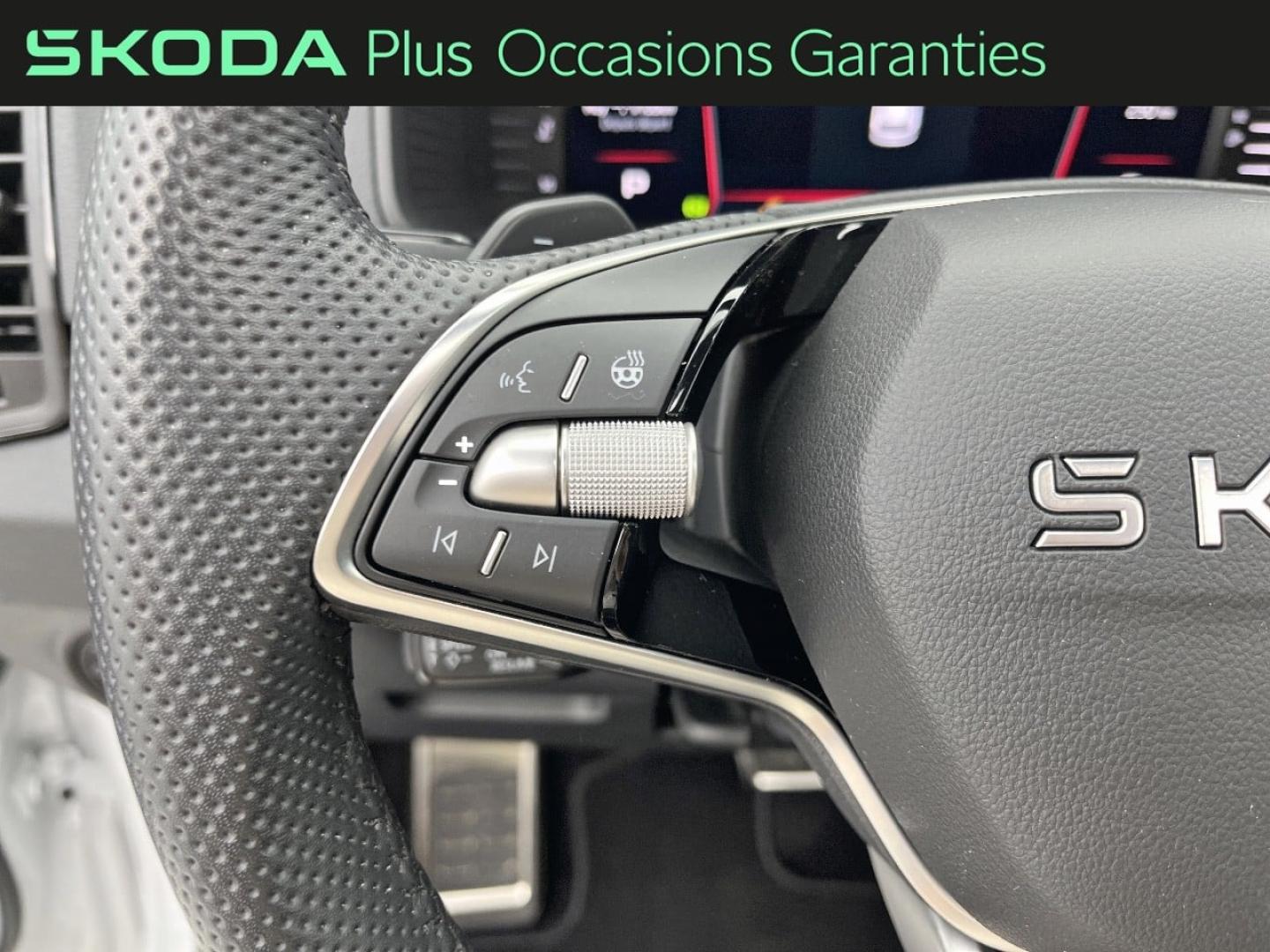 Voitures occasions ŠKODA KAROQ Sportline Orvault