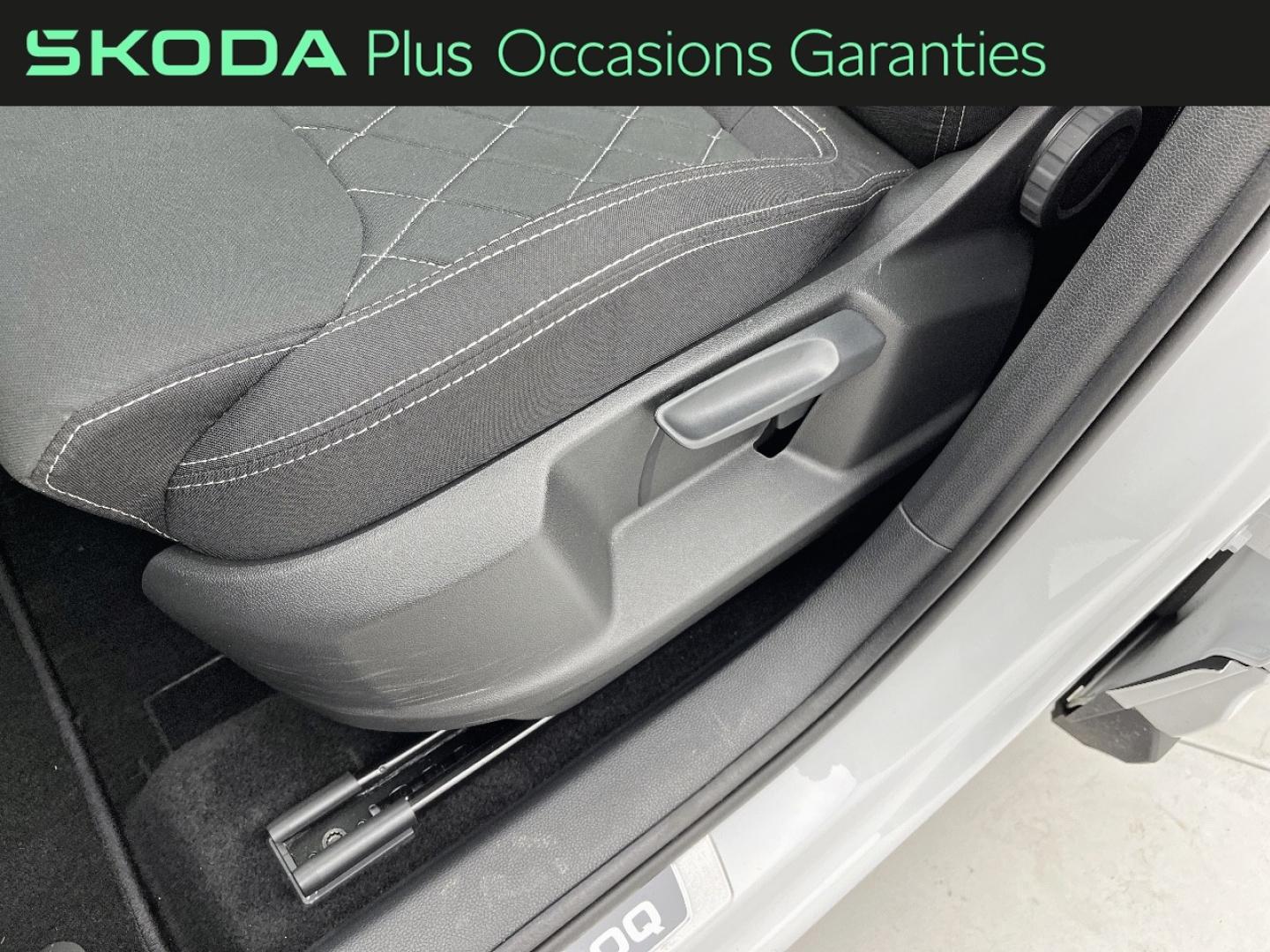 Voitures occasions ŠKODA KAROQ Sportline Orvault