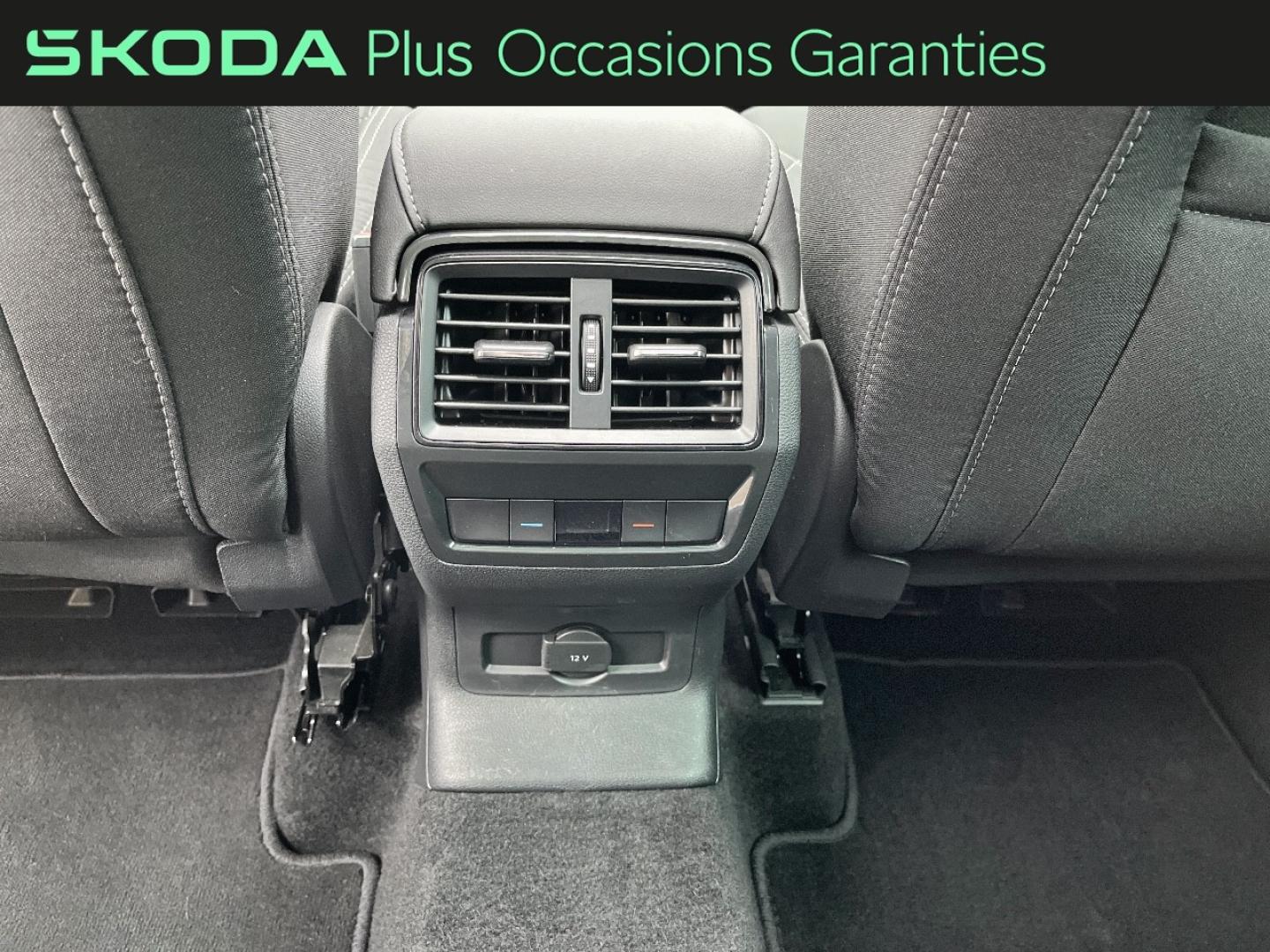 Voitures occasions ŠKODA KAROQ Sportline Orvault