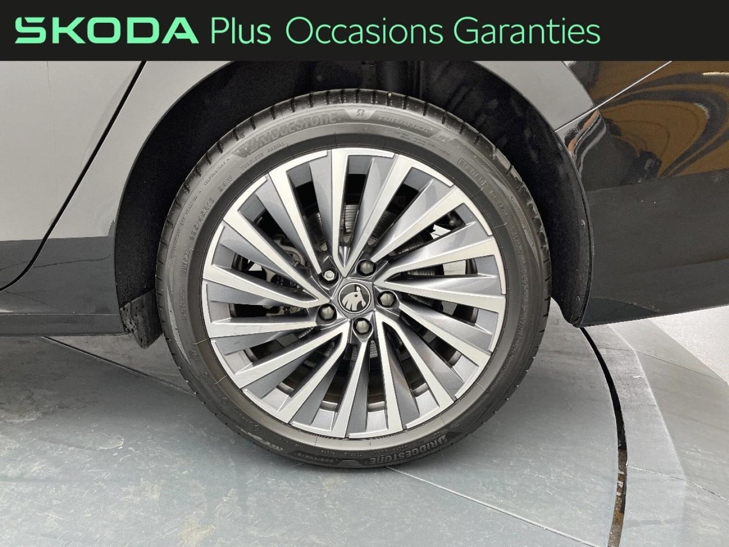Voitures occasions ŠKODA Superb Combi Laurin & Klement Orvault