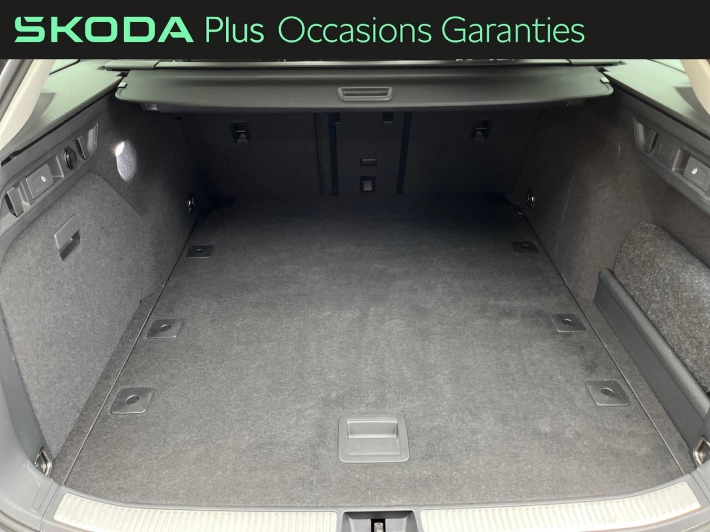 Voitures occasions ŠKODA Superb Combi Laurin & Klement Orvault