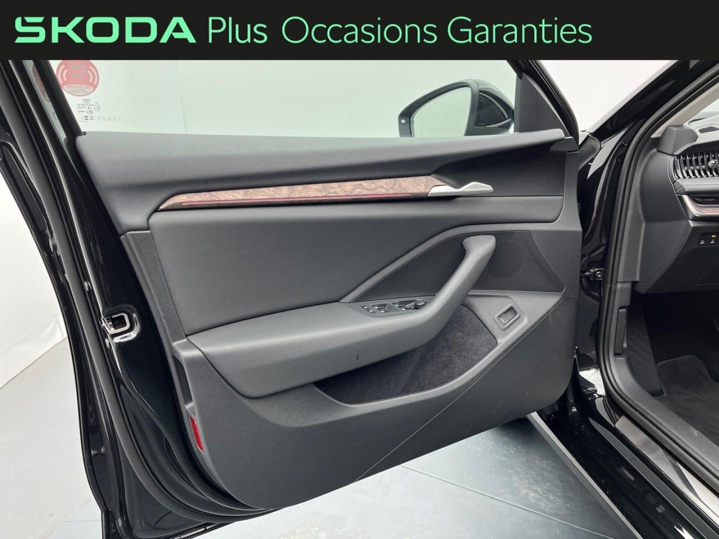 Voitures occasions ŠKODA Superb Combi Laurin & Klement Orvault