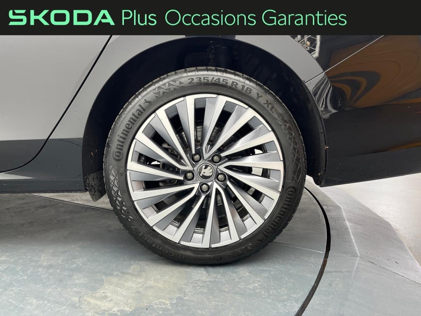Voitures occasions ŠKODA Superb Combi Laurin & Klement Orvault