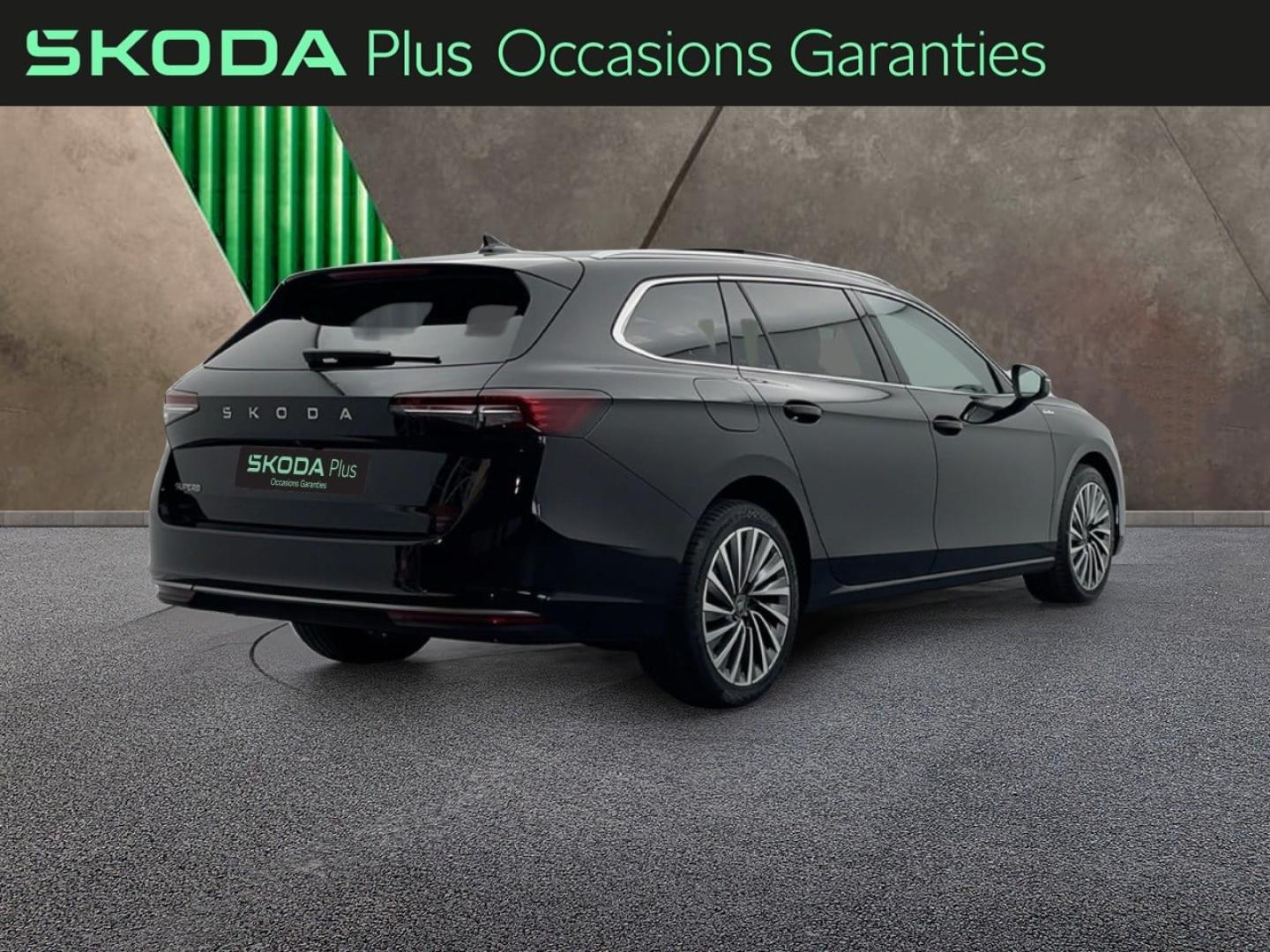 Voitures occasions ŠKODA Superb Combi Laurin & Klement Orvault