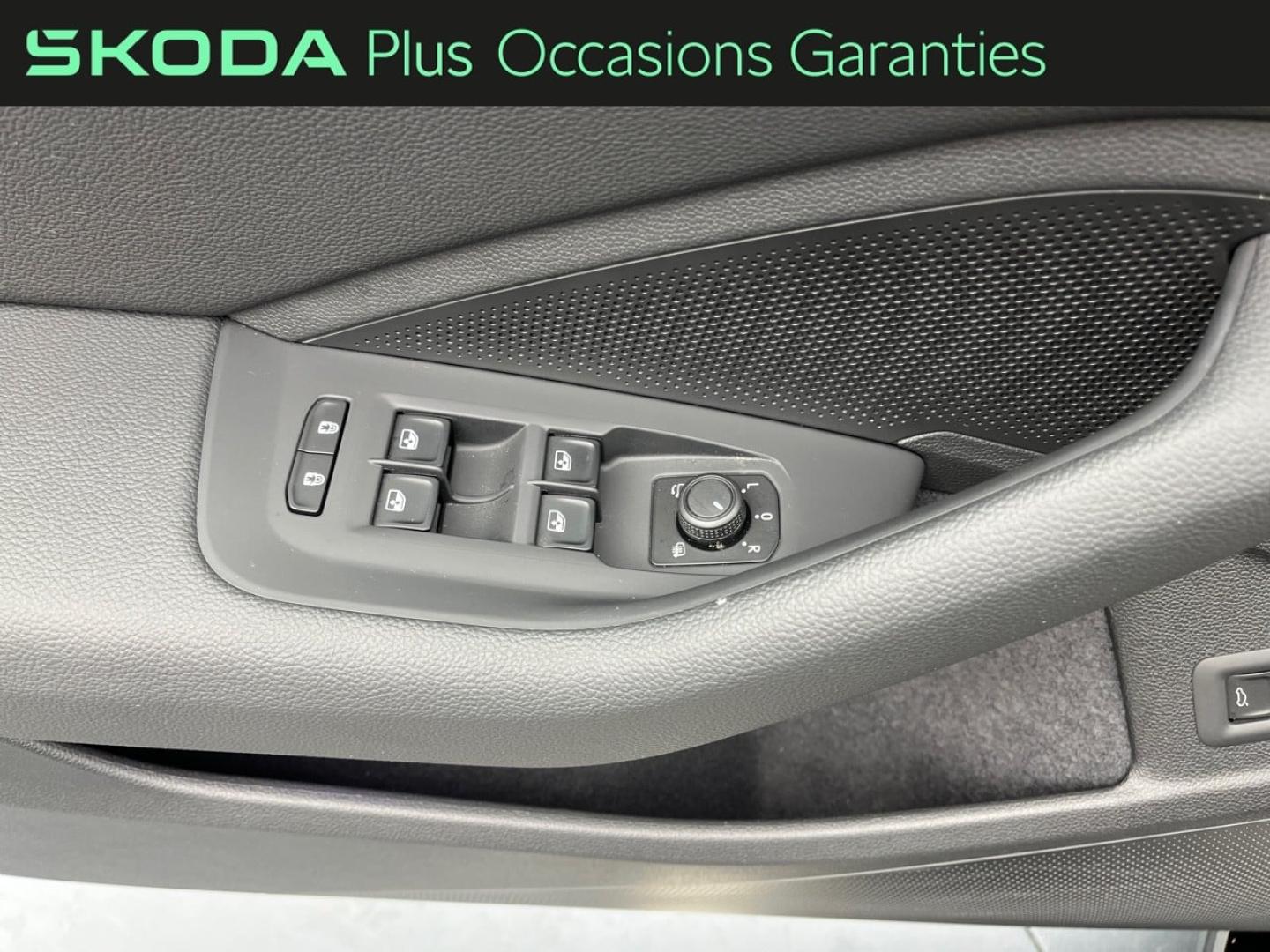 Voitures occasions ŠKODA Superb Combi Laurin & Klement Orvault