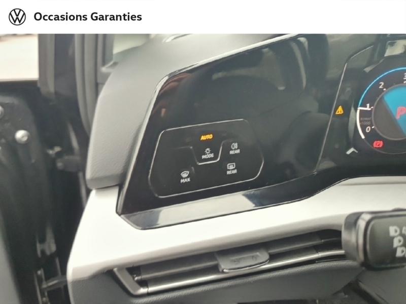 Voitures occasions VOLKSWAGEN GOLF Life Business Tomblaine