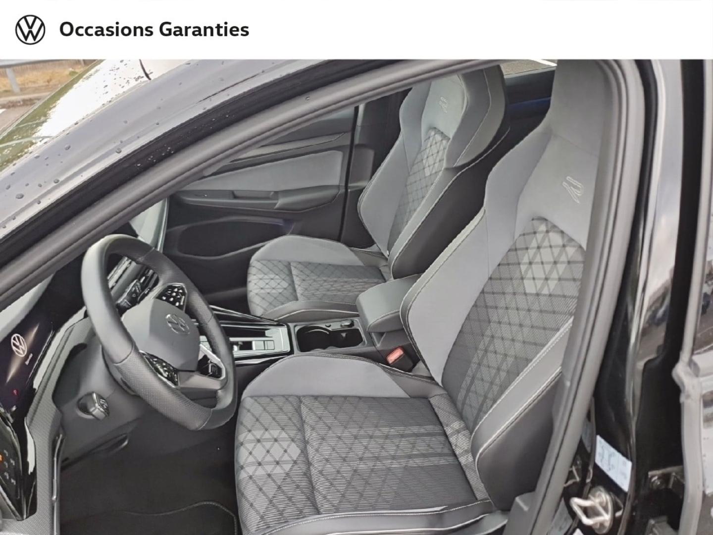 Voitures occasions VOLKSWAGEN GOLF R-Line Tomblaine