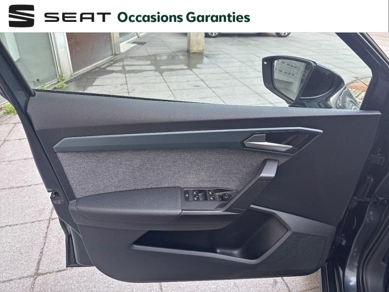 Voitures occasions SEAT ARONA Xperience Paris