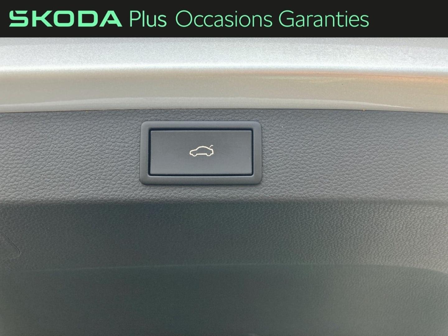 Voitures occasions ŠKODA KAROQ Business Metz