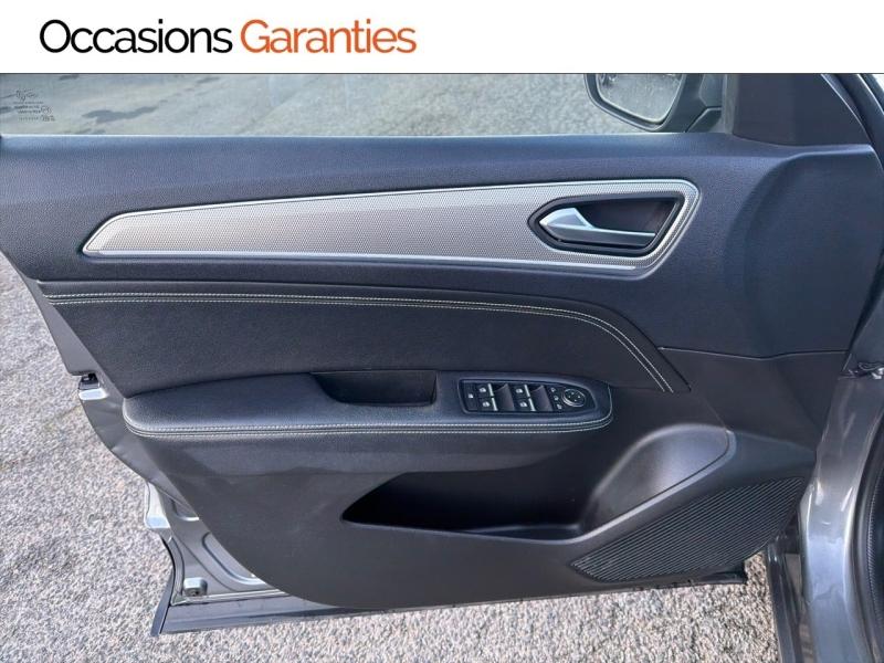 Voitures occasions RENAULT Arkana Intens Tomblaine