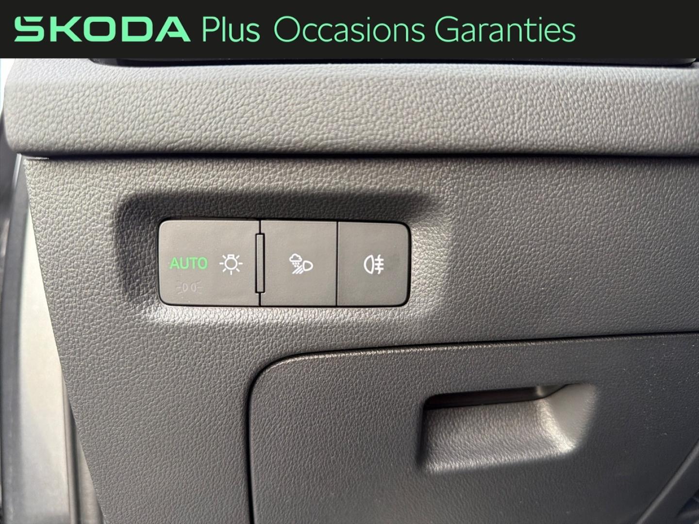 Voitures occasions ŠKODA OCTAVIA Selection Metz