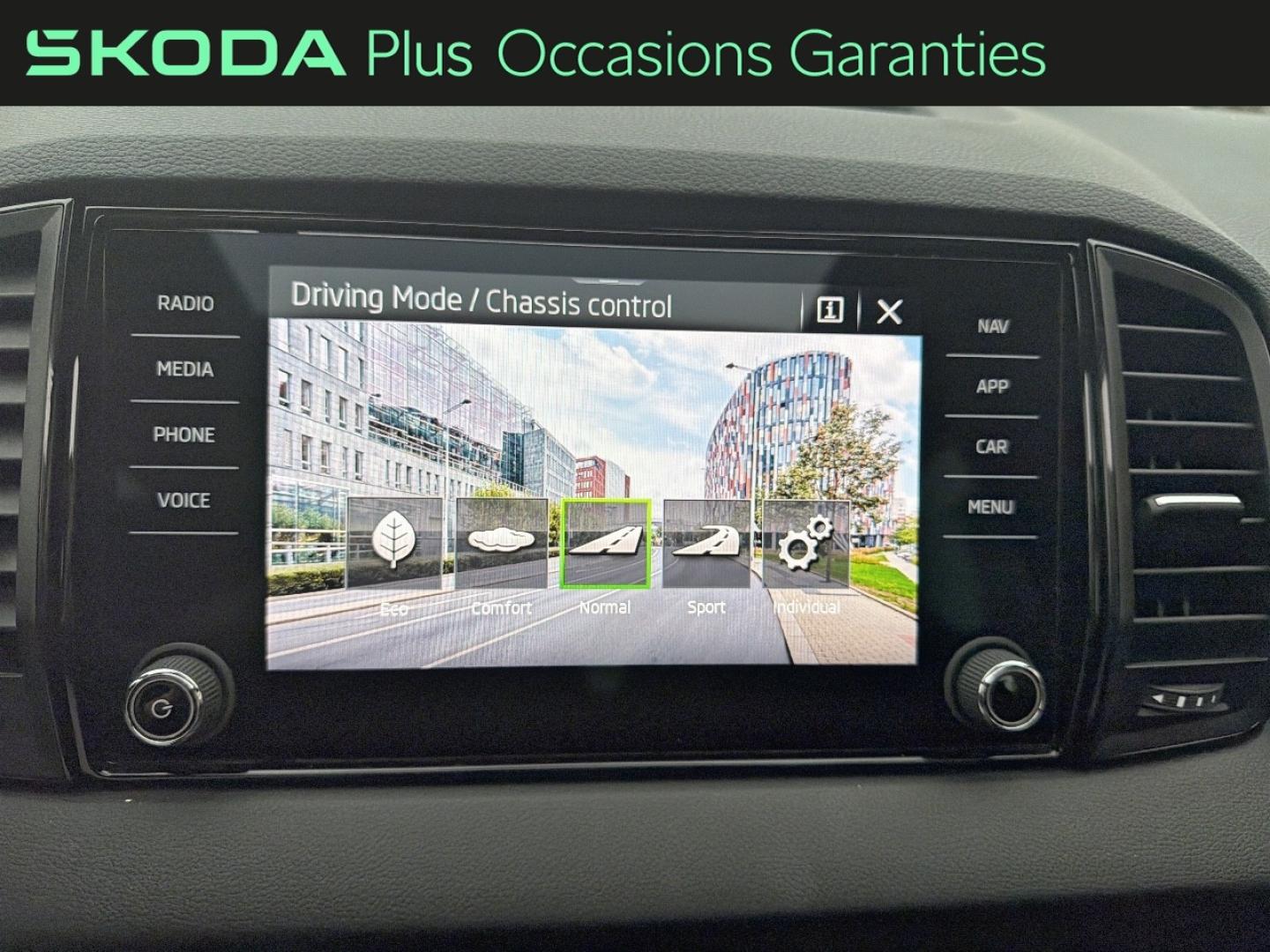 Voitures occasions ŠKODA KAROQ Sportline Tomblaine