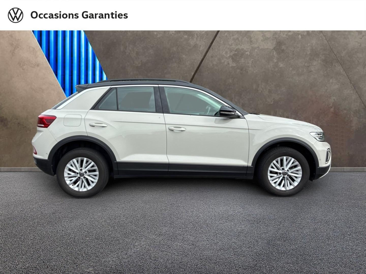 Voitures occasions VOLKSWAGEN T-ROC Life Clermont-Ferrand