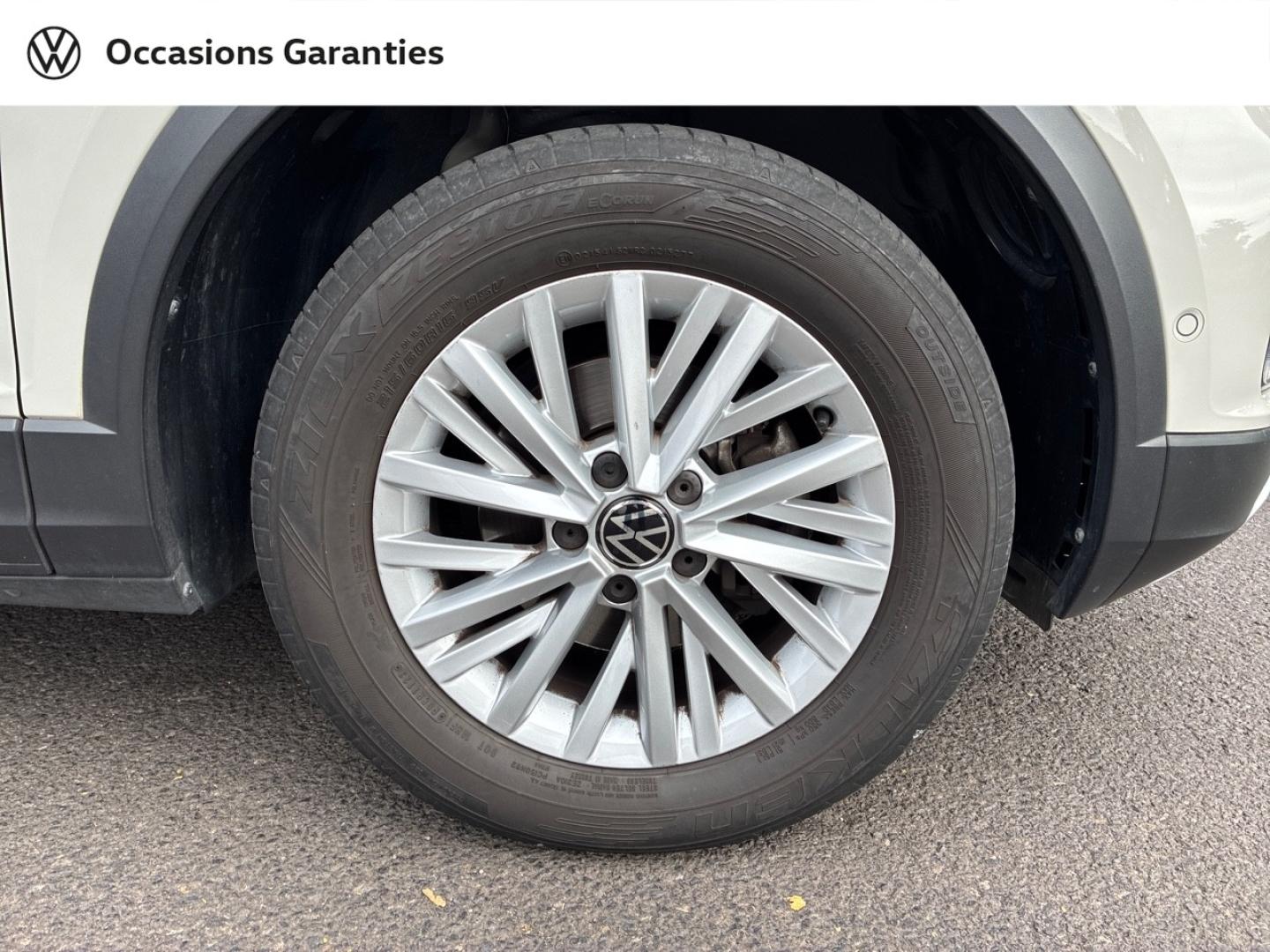 Voitures occasions VOLKSWAGEN T-ROC Life Clermont-Ferrand