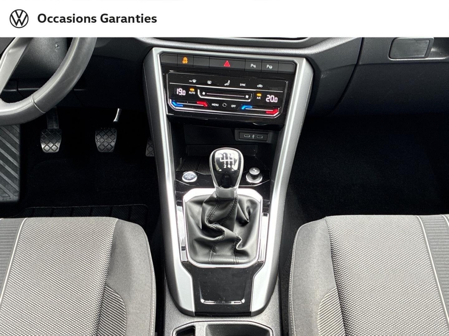 Voitures occasions VOLKSWAGEN T-ROC Life Clermont-Ferrand
