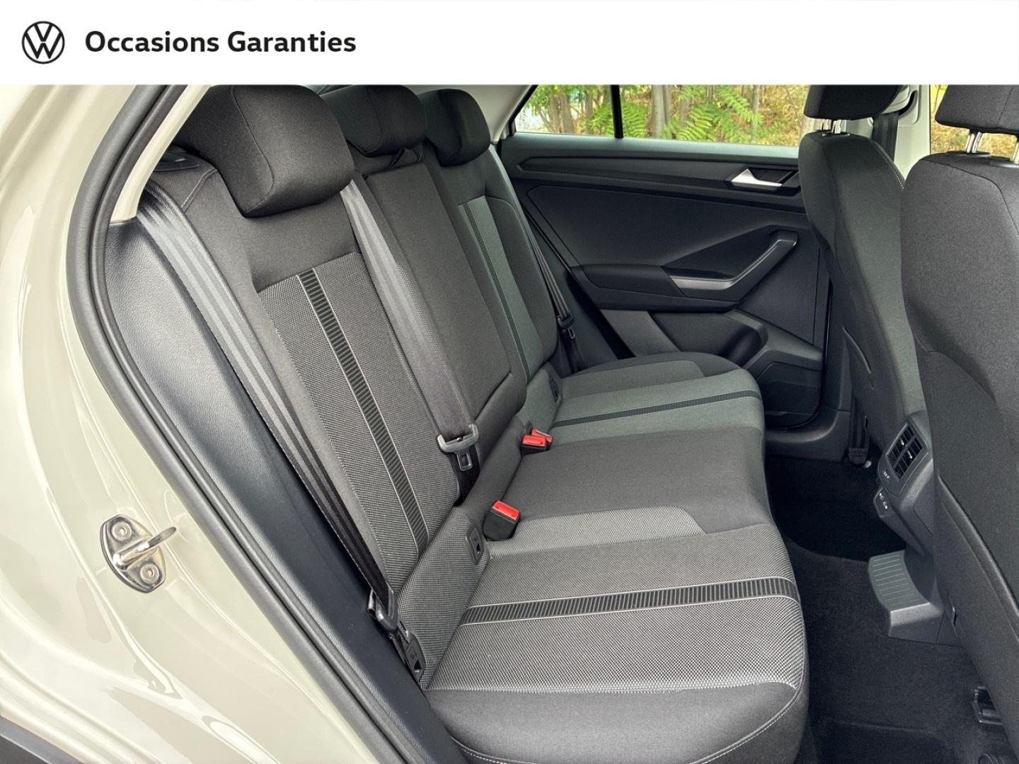 Voitures occasions VOLKSWAGEN T-ROC Life Clermont-Ferrand
