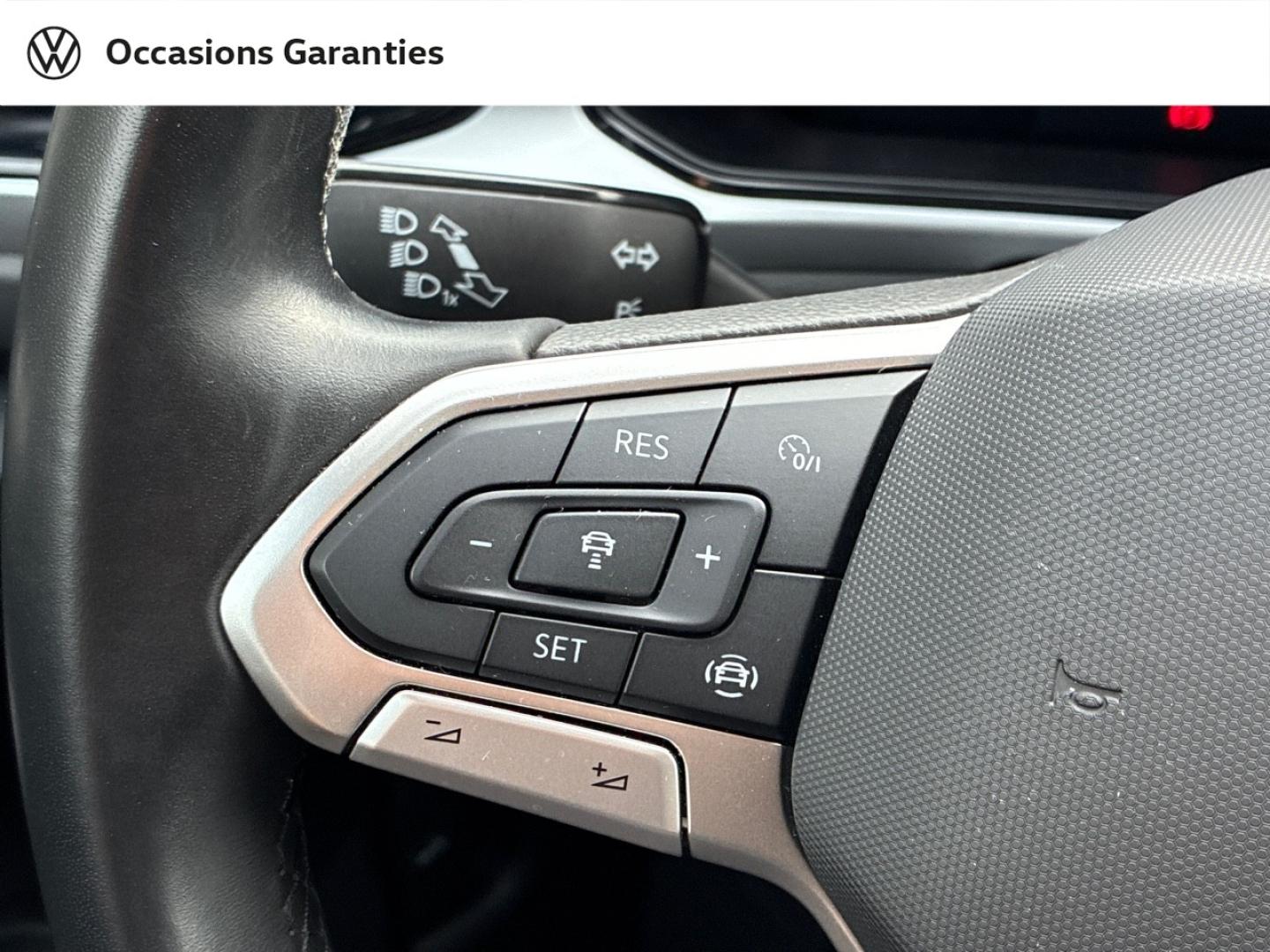 Voitures occasions VOLKSWAGEN T-ROC Life Clermont-Ferrand