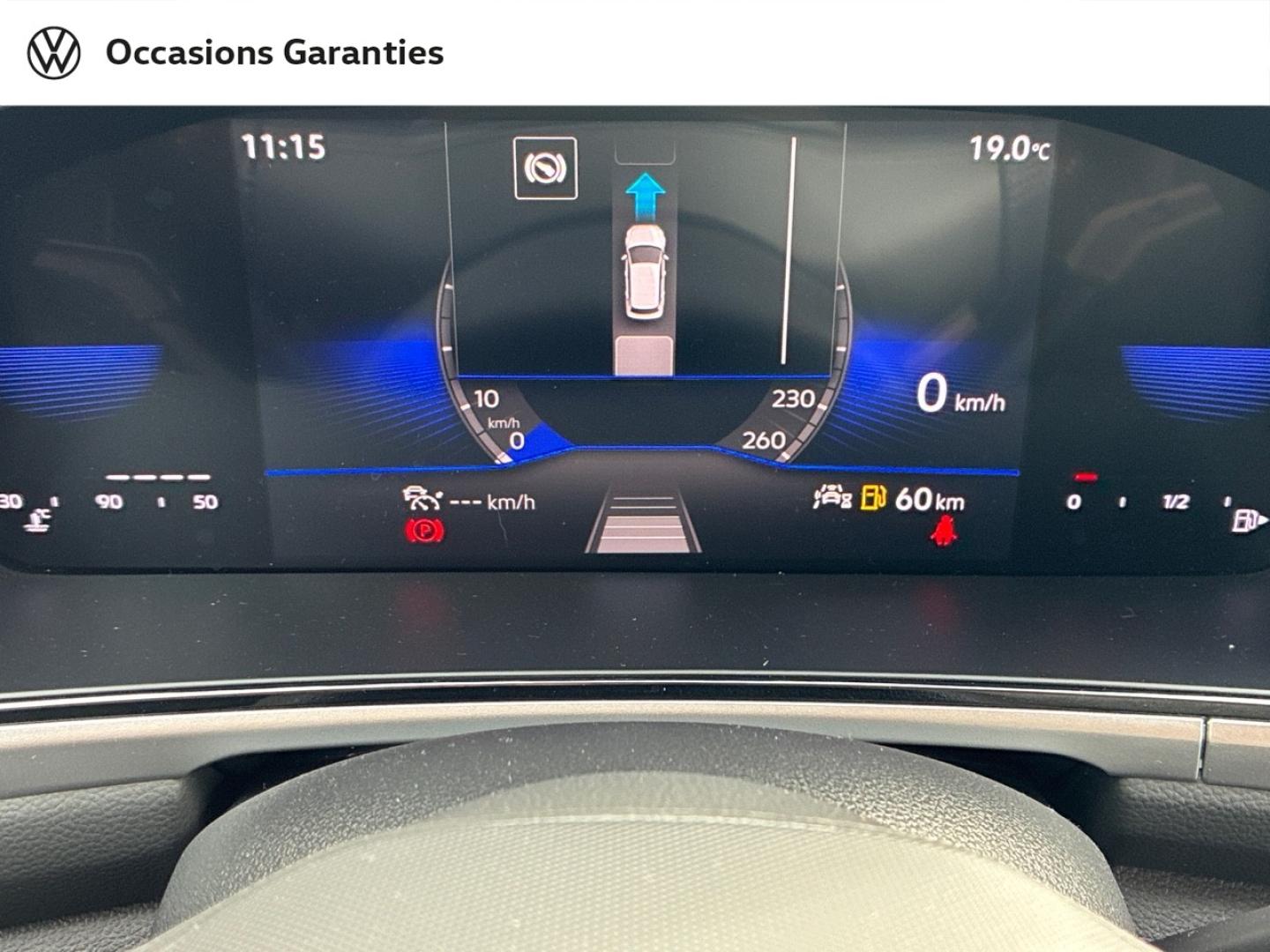 Voitures occasions VOLKSWAGEN T-ROC Life Clermont-Ferrand