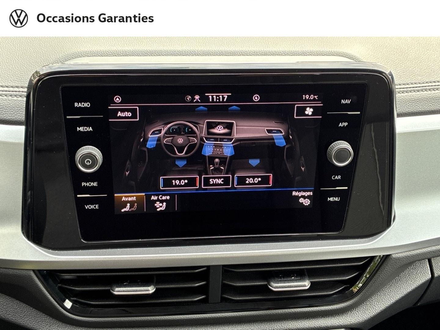 Voitures occasions VOLKSWAGEN T-ROC Life Clermont-Ferrand