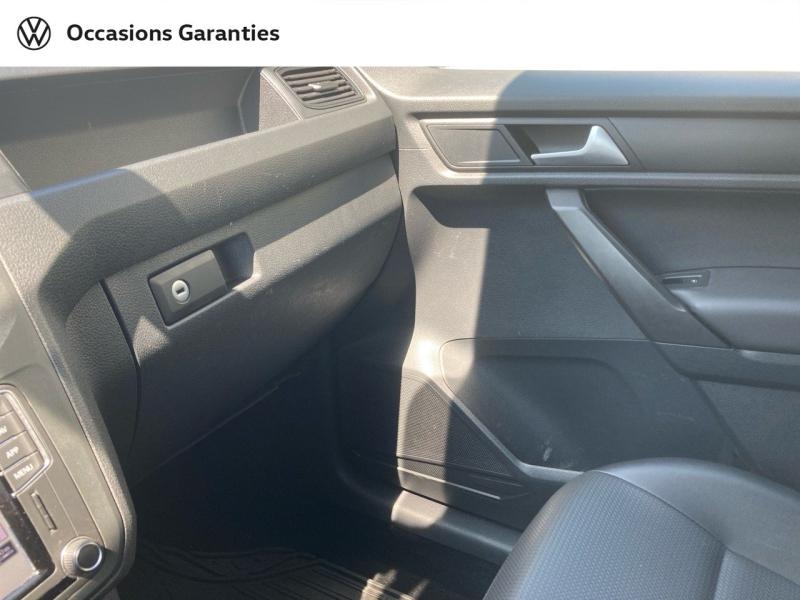 Voitures occasions VOLKSWAGEN UTILITAIRES Caddy Van Business Line Plus Clermont-Ferrand