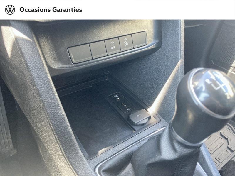 Voitures occasions VOLKSWAGEN UTILITAIRES Caddy Van Business Line Plus Clermont-Ferrand