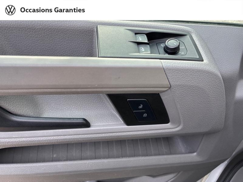 Voitures occasions VOLKSWAGEN UTILITAIRES Crafter Fg Business Line Clermont-Ferrand