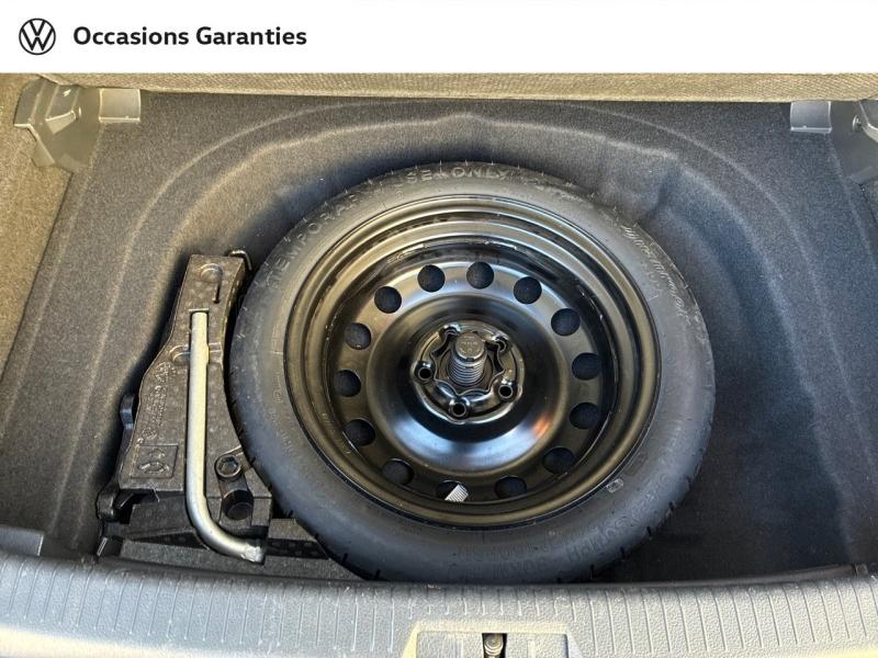 Voitures occasions VOLKSWAGEN GOLF Carat Clermont-Ferrand