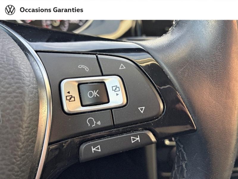 Voitures occasions VOLKSWAGEN GOLF Carat Clermont-Ferrand