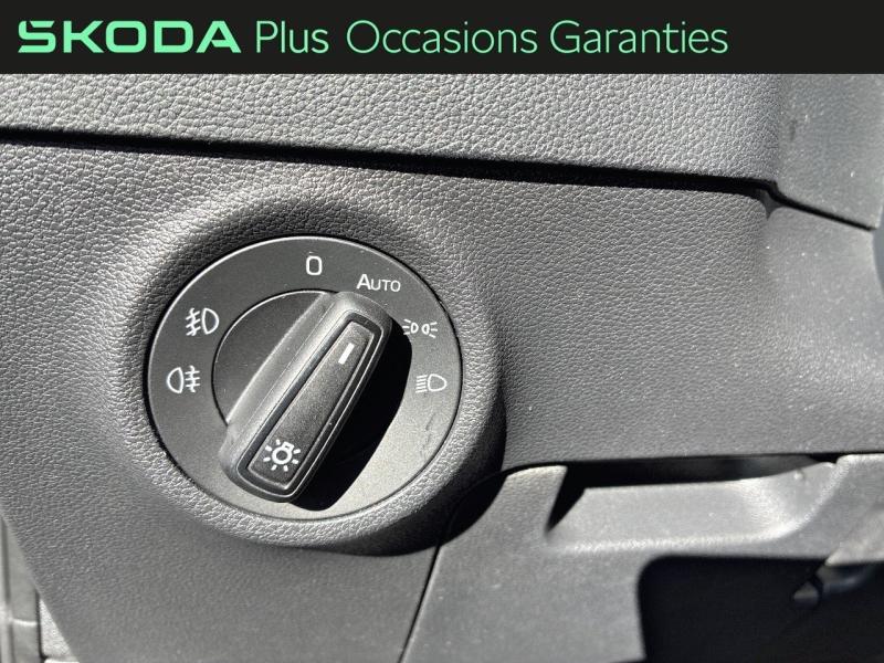 Voitures occasions ŠKODA KAROQ Business Clermont-Ferrand