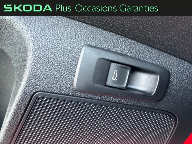 Voitures occasions ŠKODA KAROQ Business Clermont-Ferrand