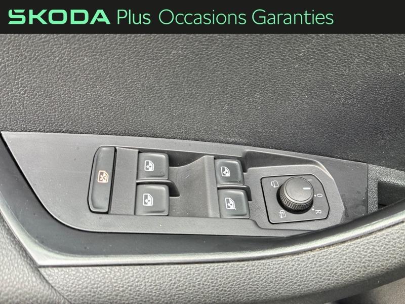 Voitures occasions ŠKODA KAROQ Business Clermont-Ferrand