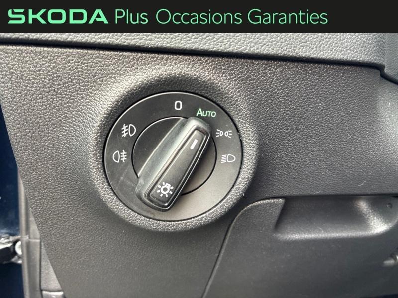 Voitures occasions ŠKODA KAROQ Business Clermont-Ferrand