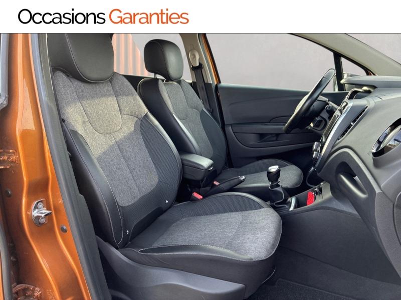 Voitures occasions RENAULT CAPTUR Intens Clermont-Ferrand