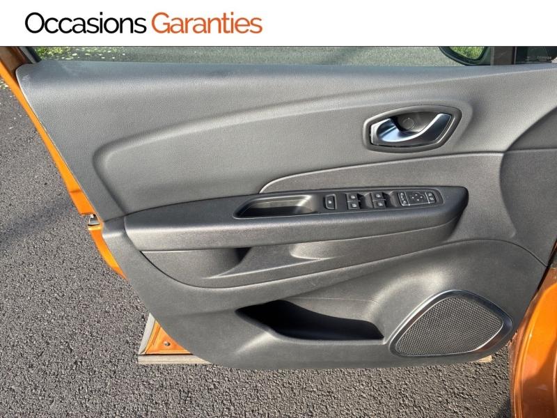 Voitures occasions RENAULT CAPTUR Intens Clermont-Ferrand