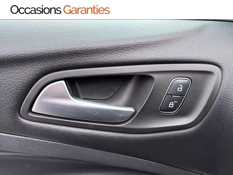 Voitures occasions FORD KUGA ST-Line Clermont-Ferrand