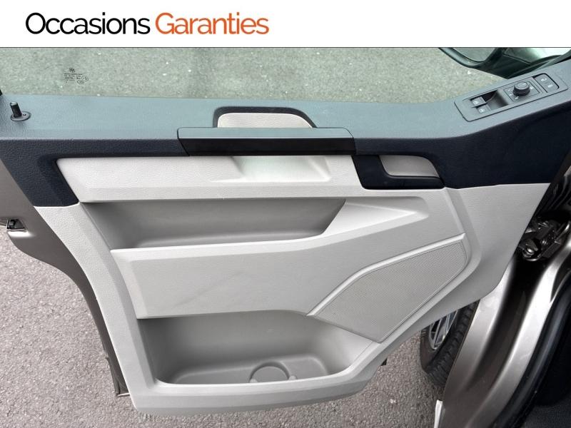 Voitures occasions VOLKSWAGEN UTILITAIRES Transporter CCb Business Line Clermont-Ferrand