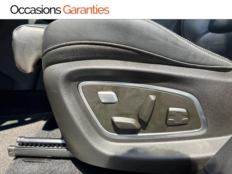 Voitures occasions RENAULT SCENIC Initiale Paris Clermont-Ferrand
