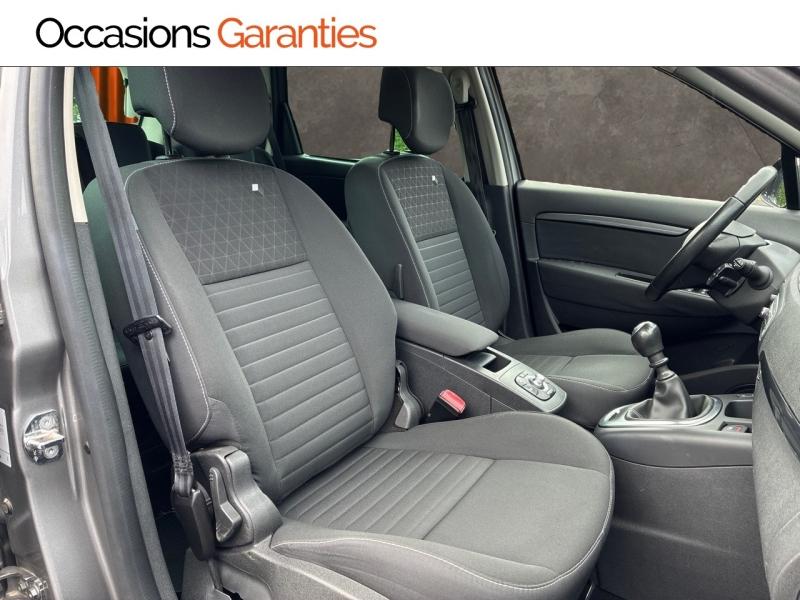 Voitures occasions RENAULT SCENIC Limited Clermont-Ferrand