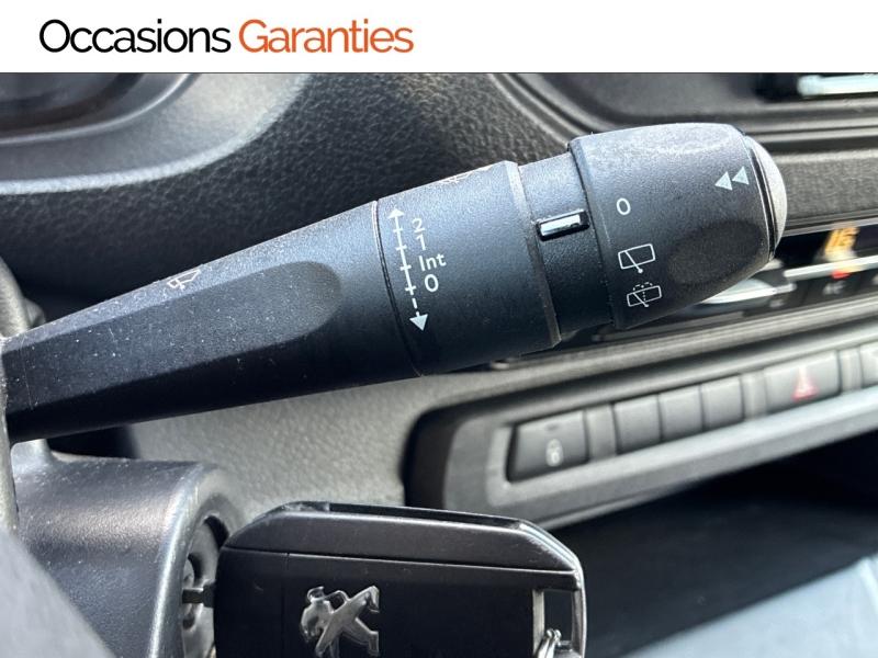 Voitures occasions PEUGEOT EXPERT Combi Clermont-Ferrand