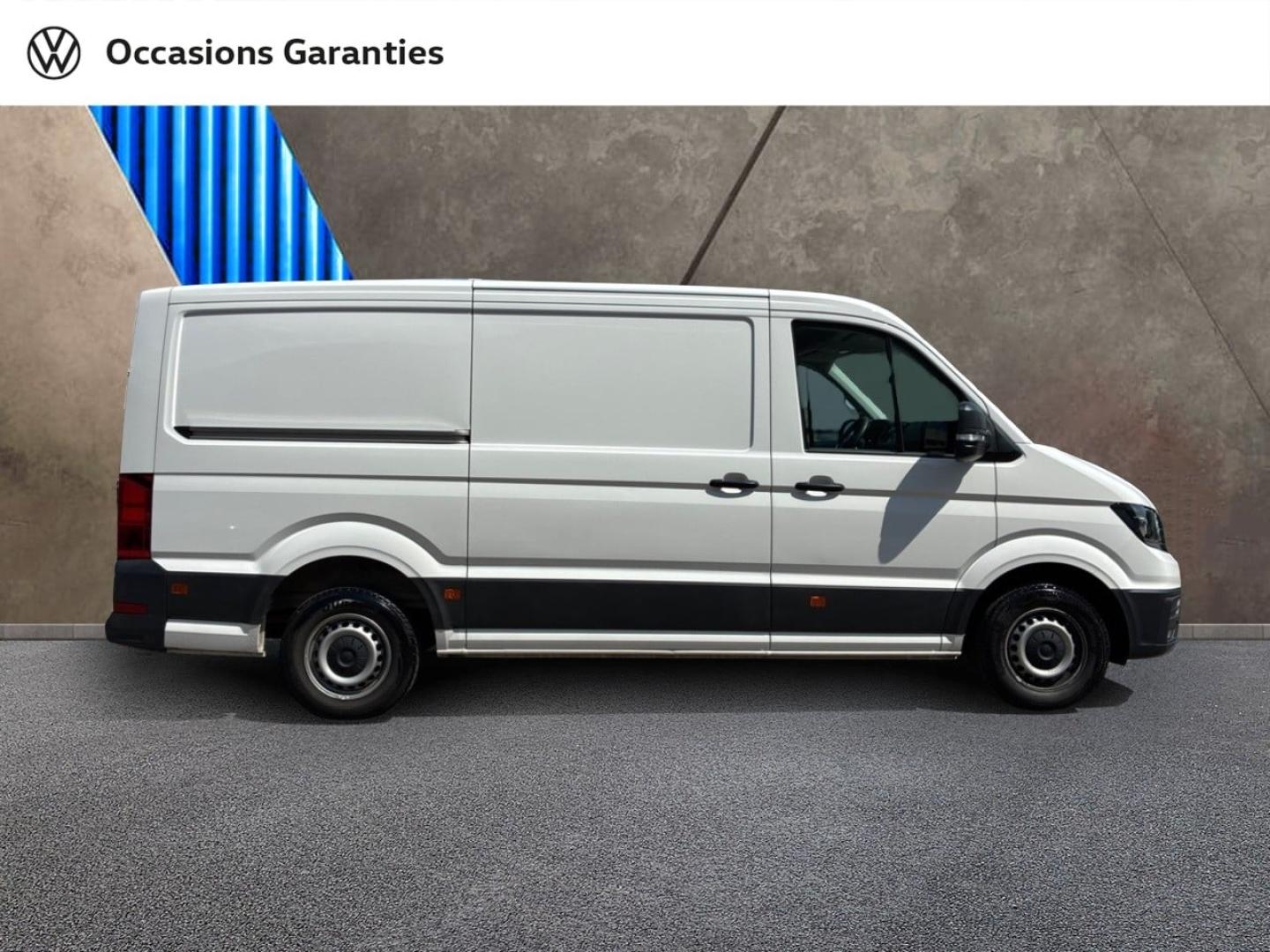 Voitures occasions VOLKSWAGEN UTILITAIRES Crafter Fg Business Clermont-Ferrand