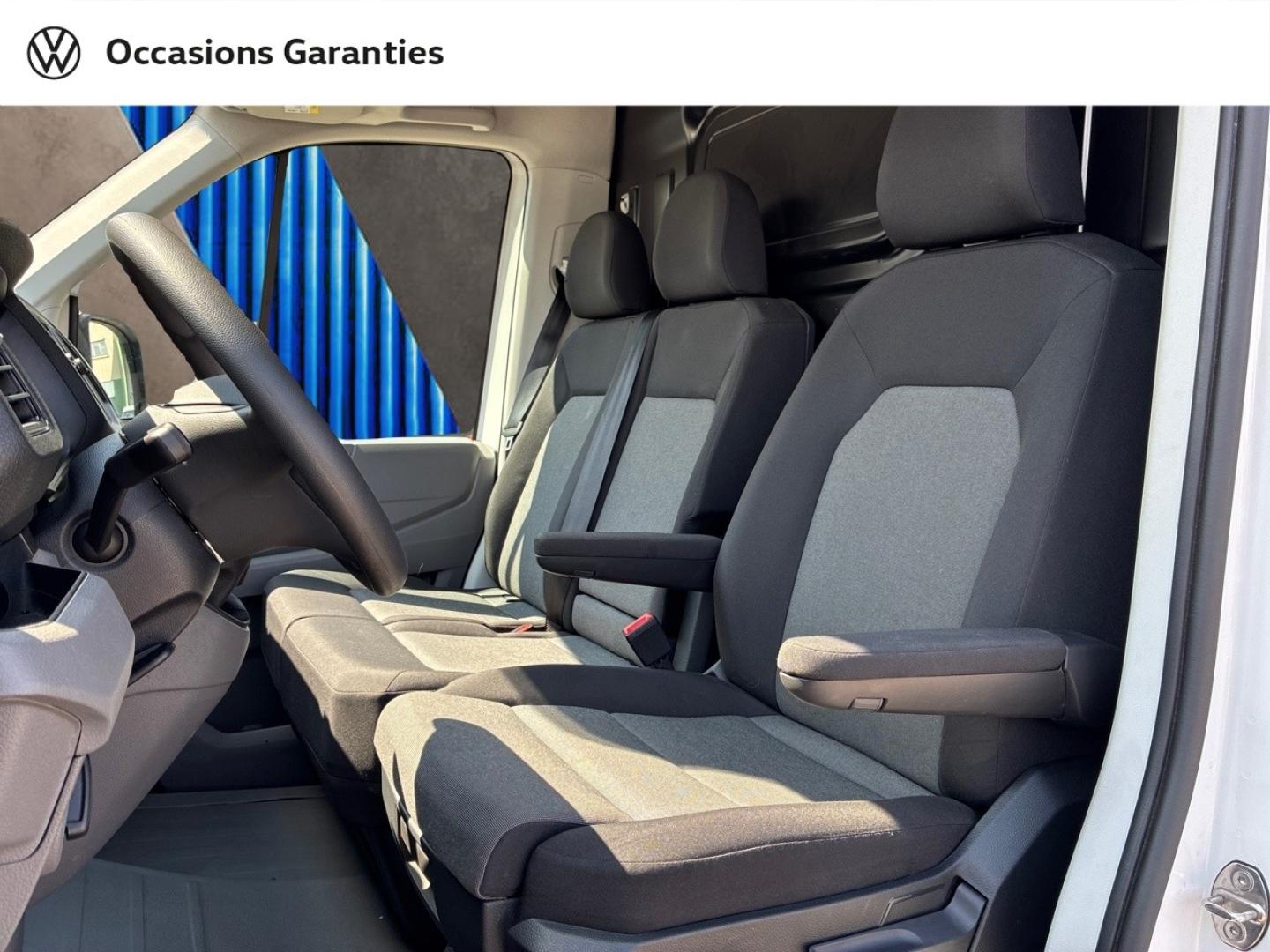Voitures occasions VOLKSWAGEN UTILITAIRES Crafter Fg Business Clermont-Ferrand