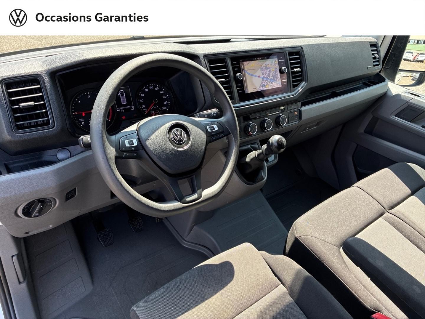 Voitures occasions VOLKSWAGEN UTILITAIRES Crafter Fg Business Clermont-Ferrand