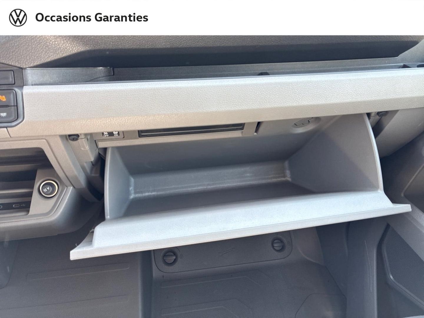 Voitures occasions VOLKSWAGEN UTILITAIRES Crafter Fg Business Clermont-Ferrand
