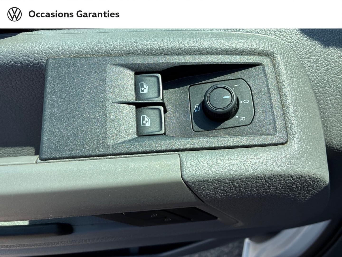 Voitures occasions VOLKSWAGEN UTILITAIRES Crafter Fg Business Clermont-Ferrand