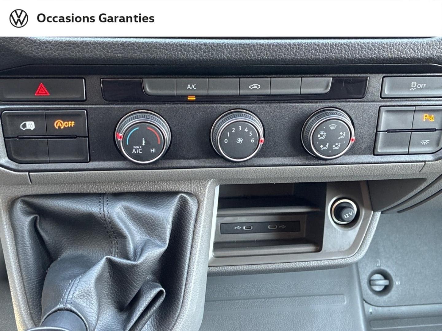 Voitures occasions VOLKSWAGEN UTILITAIRES Crafter Fg Business Clermont-Ferrand