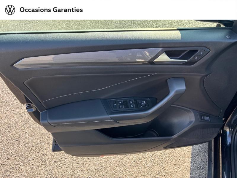 Voitures occasions VOLKSWAGEN T-ROC Style Exclusive Clermont-Ferrand