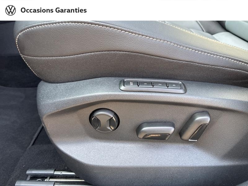 Voitures occasions VOLKSWAGEN T-ROC Style Exclusive Clermont-Ferrand