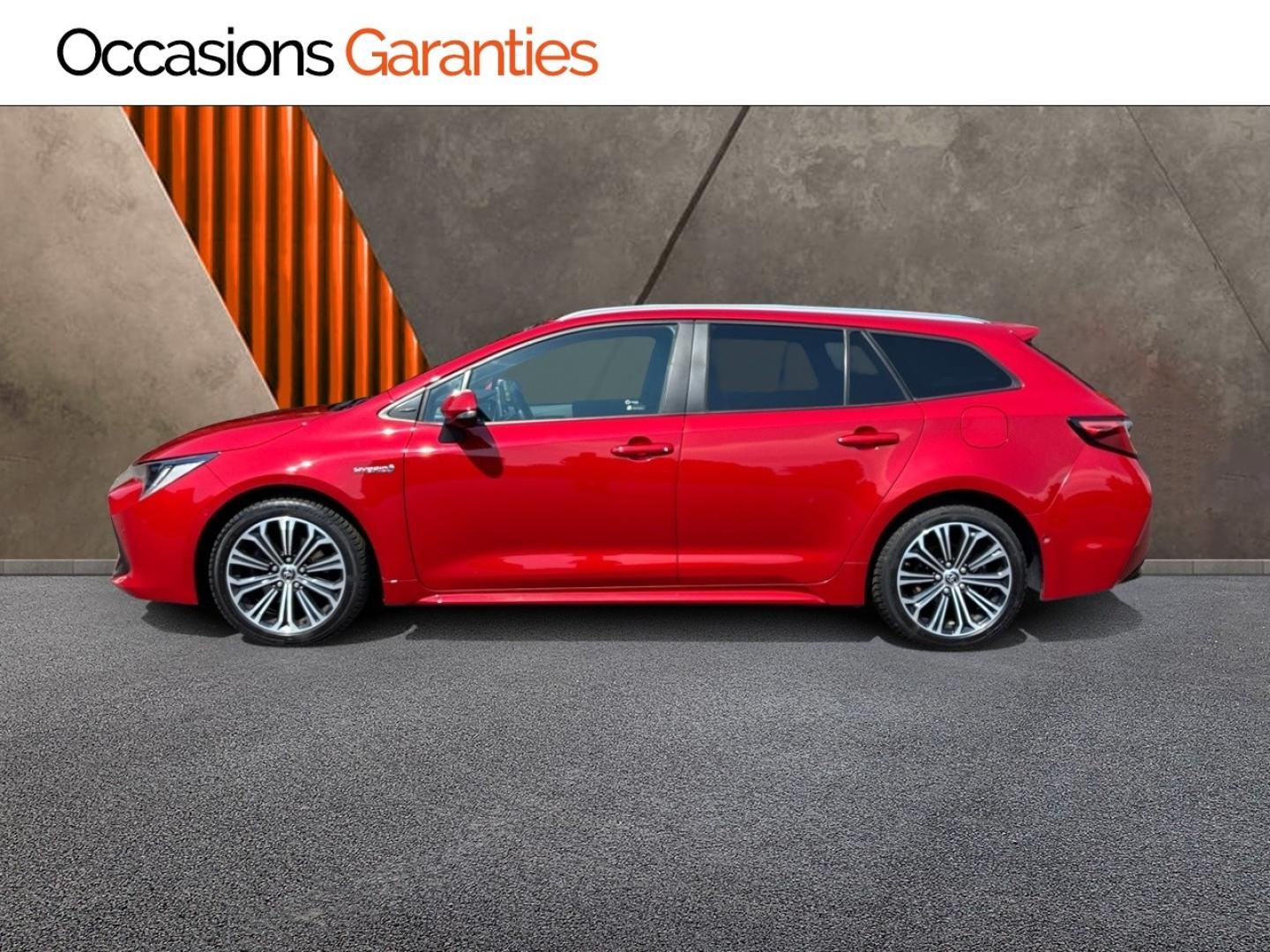 Voitures occasions TOYOTA Corolla Touring Spt Design Clermont-Ferrand