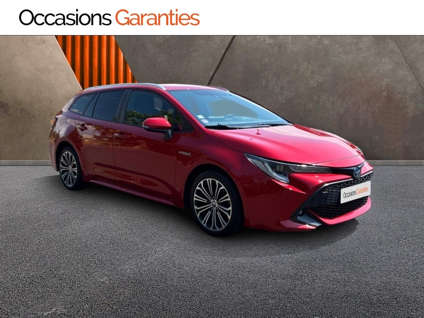 Voitures occasions TOYOTA Corolla Touring Spt Design Clermont-Ferrand
